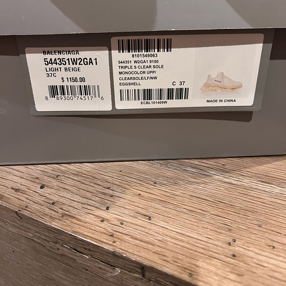 Balenciaga Triple S Sneakers (light beige) size 37 - Picture 3 of 6